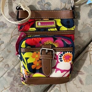 NWT. Lily Bloom small crossbody purse